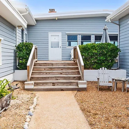 Ss9, Aries- Oceanfront, Hot Tub, Private Beach Access